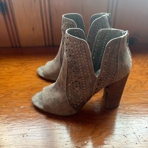 Open toe heeled booties size 7